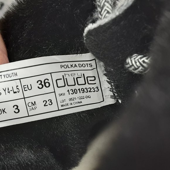 HEY DUDE 'BRITT' FUR LINING SNAP & FOLD CUFF TWO LOOKS IN ONE SHOE BL. POLKA-DOT - Picture 10 of 16